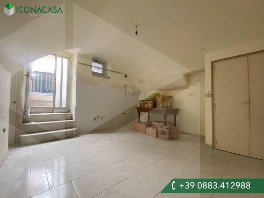 Casa indipendente a Andria in Via Annunziata - Foto 4