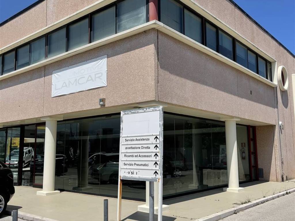 Immobile a Vasto in Viale Unione Europea - Foto 3
