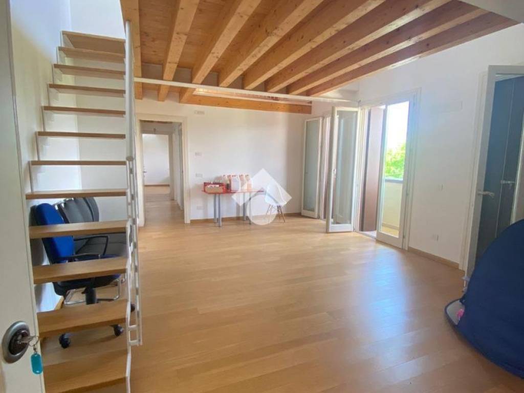 Appartamento a Montebelluna in Via Barile, 1 - Foto 3