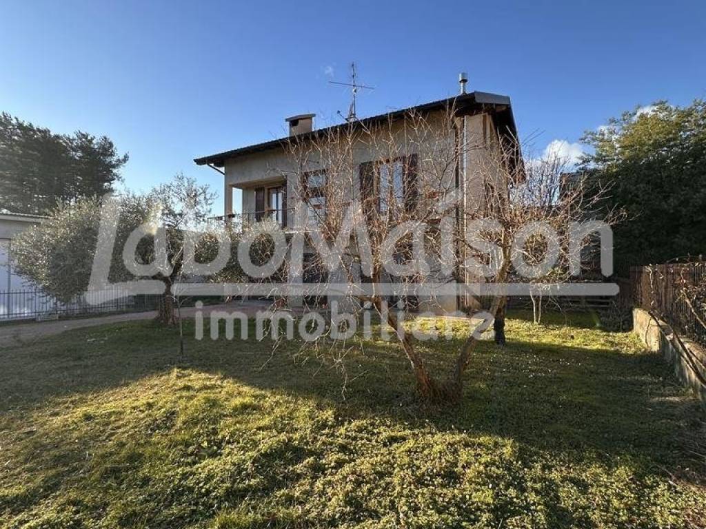 Casa indipendente a Cocquio-trevisago in via milano - Foto 4