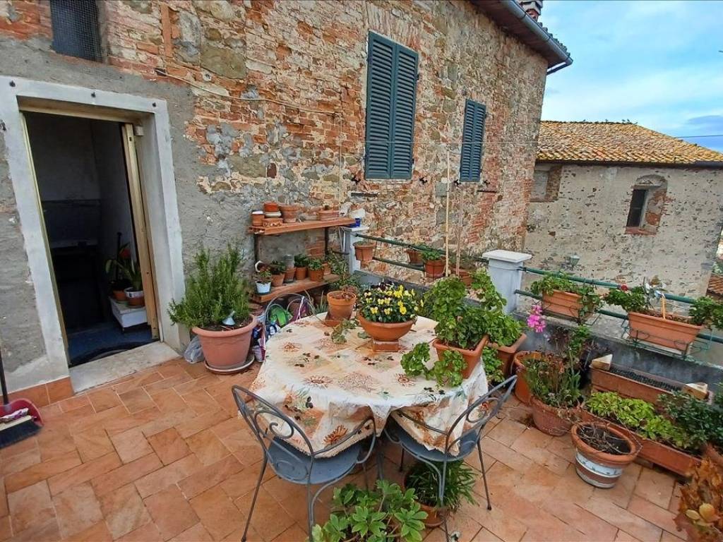Appartamento a Sinalunga in Piazza Garibaldi, 43 - Foto 2