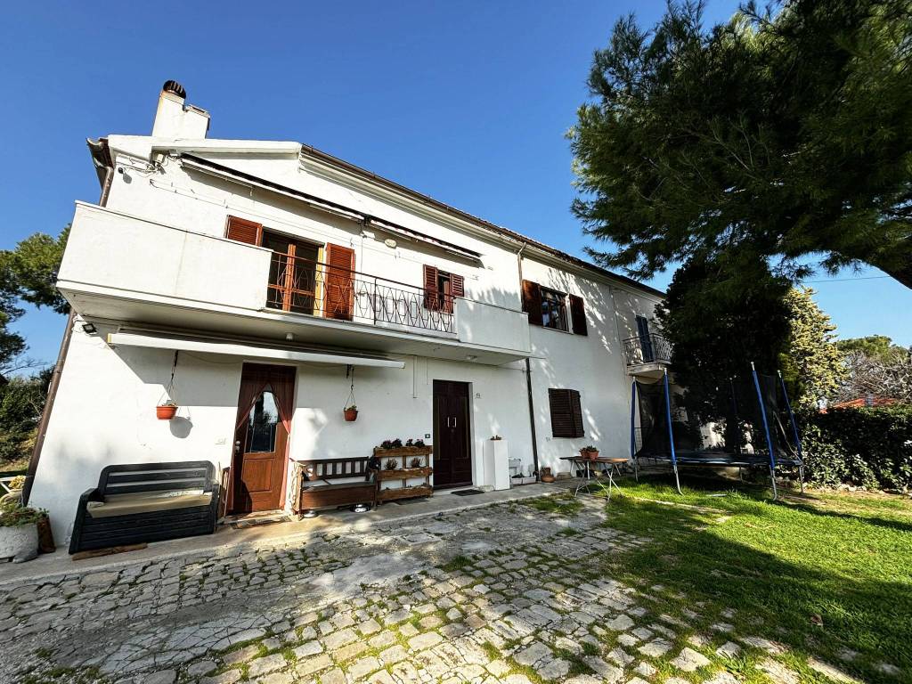 Casa indipendente a Senigallia in Via Berardinelli - Foto 2
