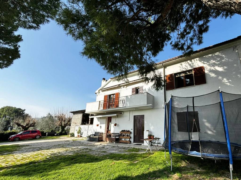 Casa indipendente a Senigallia in Via Berardinelli - Foto 3