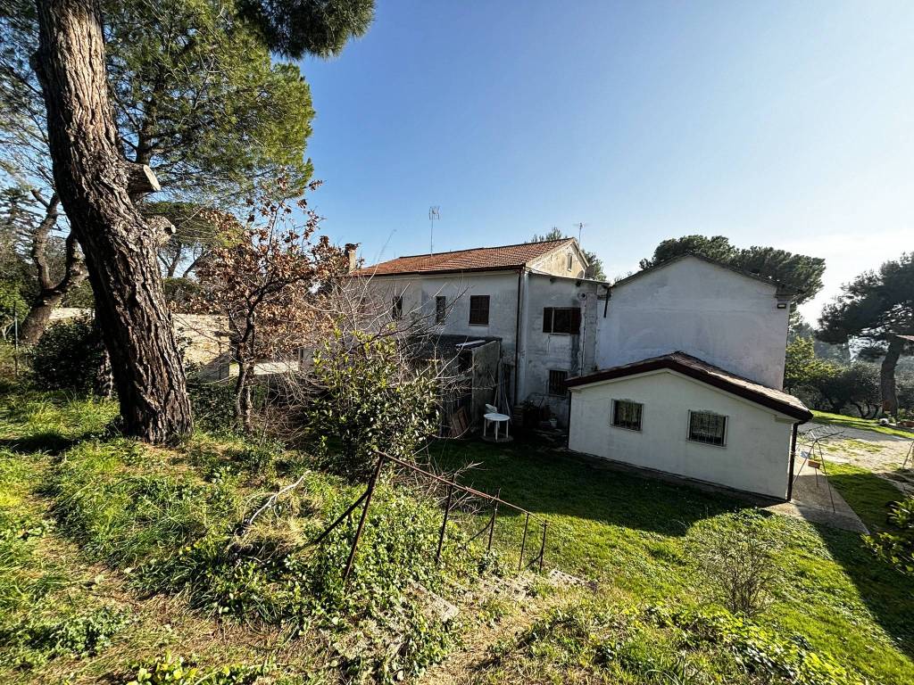 Casa indipendente a Senigallia in Via Berardinelli - Foto 4