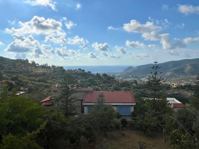 Appartamento a Castellabate in Strada Provinciale Adolfo Cilento - Foto 2