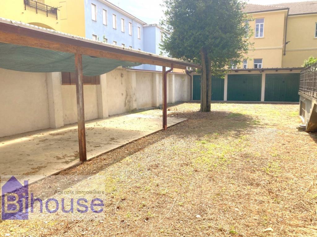 Box / garage a Biella - Foto 2