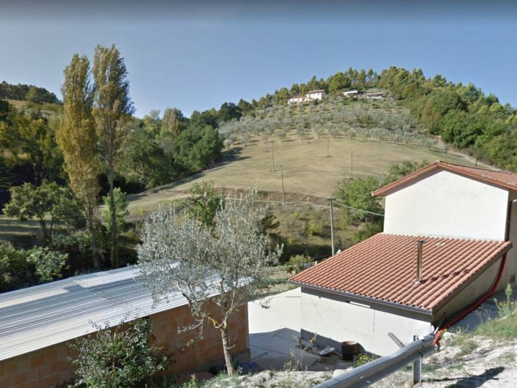 Casa indipendente a Bevagna in Via Pomontina, 27 - Foto 4