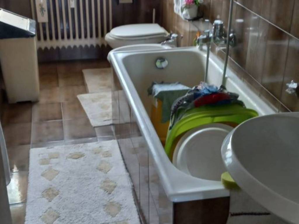 Appartamento a Vercelli in Via gran paradiso - Foto 5