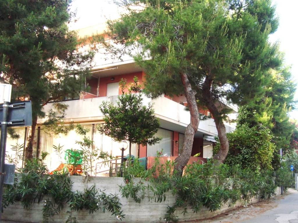 Palazzo / stabile a Tortoreto in Via G. Marconi, 0 - Foto 3