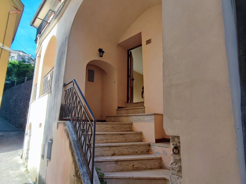Villa a Formia in Via Piazza Maggiore, 34 - Foto 3