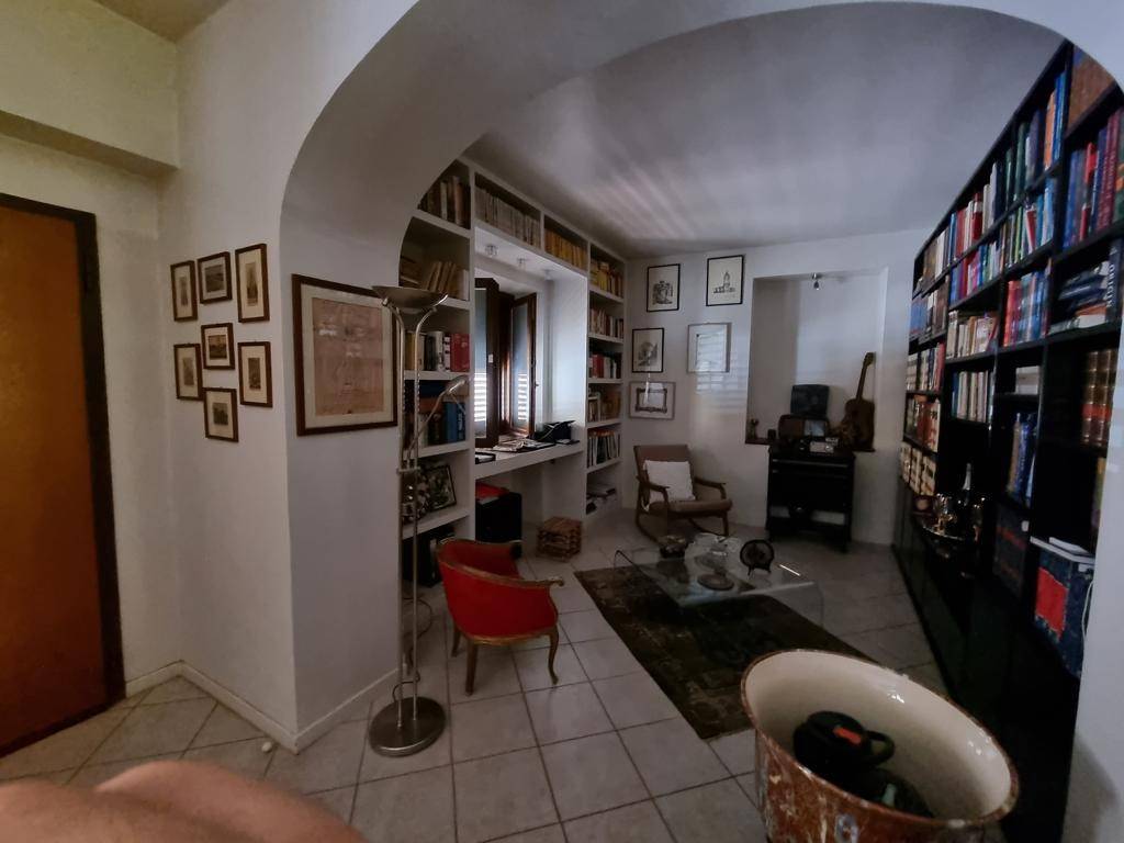 Villa a Reggio calabria in Via Sbarre Inferiori - Foto 4