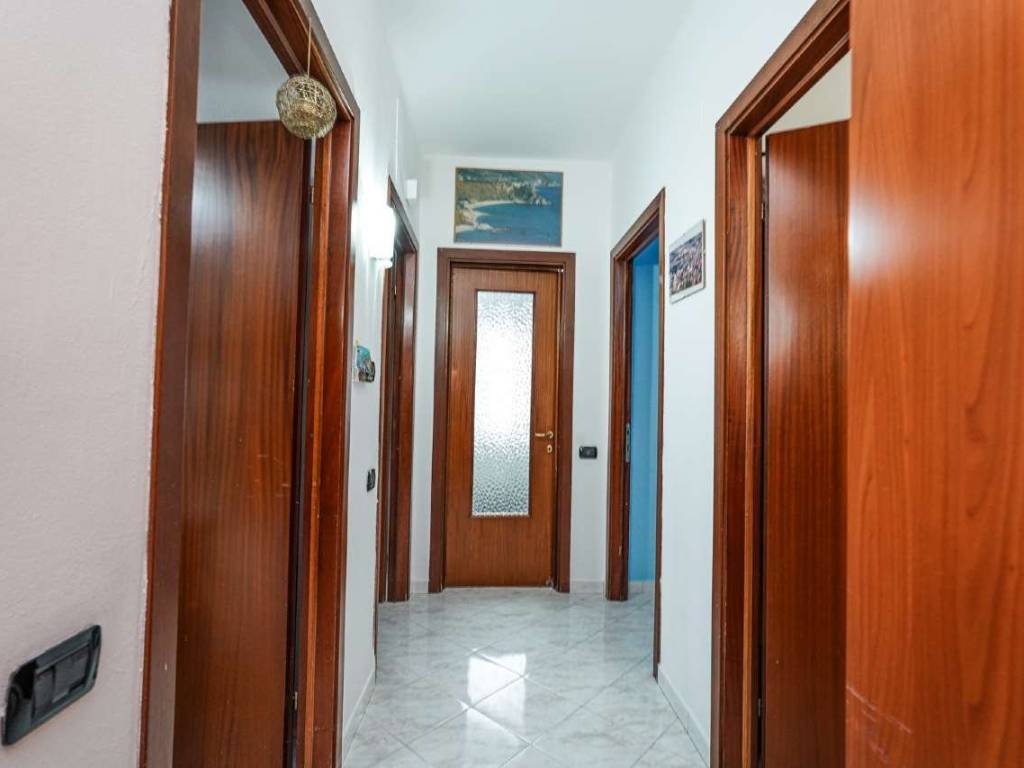 Appartamento a Olginate in via REDAELLI 1 - Foto 2