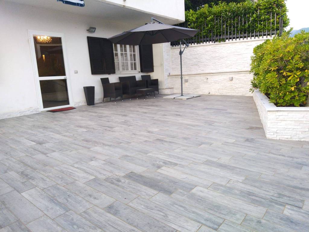 Villa a Sant'agapito in Via Alcide De Gasperi - Foto 3