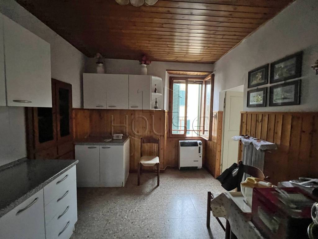 Appartamento a Umbertide in via raffaello scagnetti - Foto 2