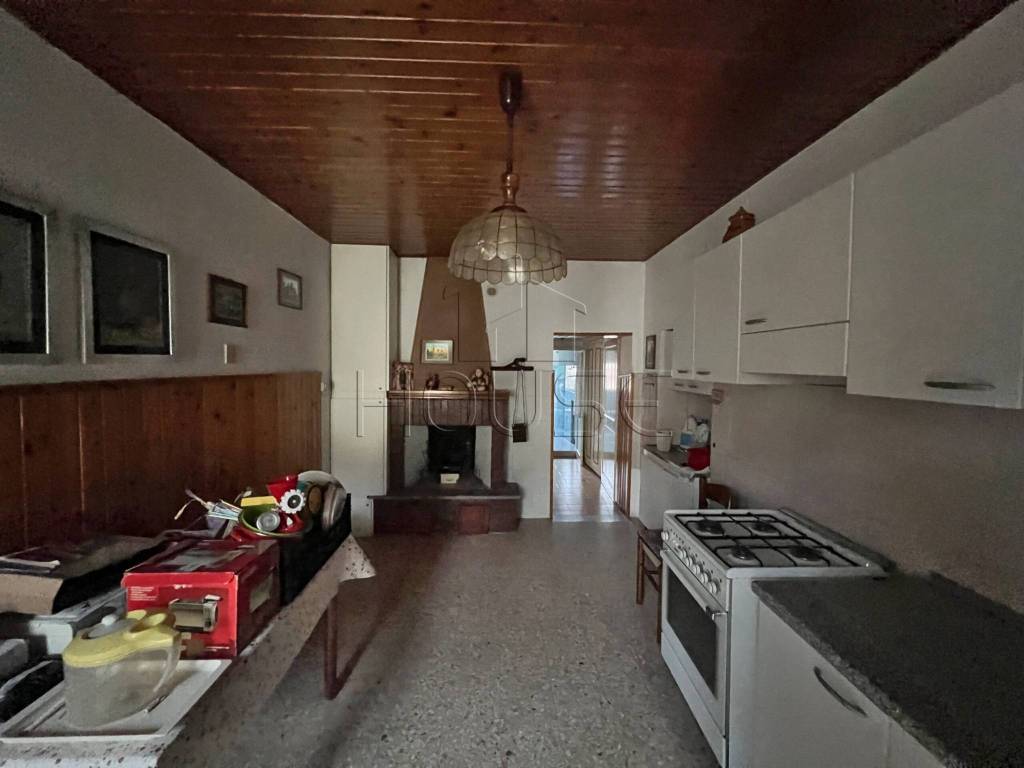 Appartamento a Umbertide in via raffaello scagnetti - Foto 4