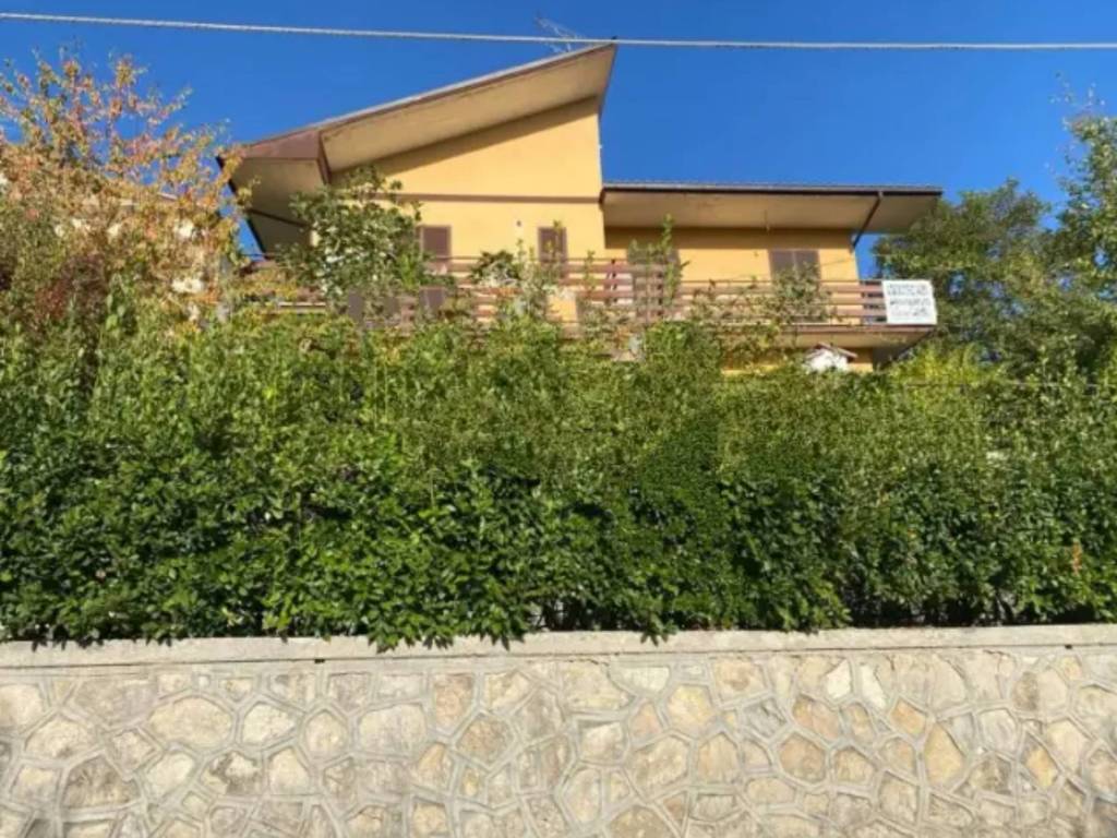 Appartamento a Tagliacozzo in Strada Comunale per Gallo - Foto 5