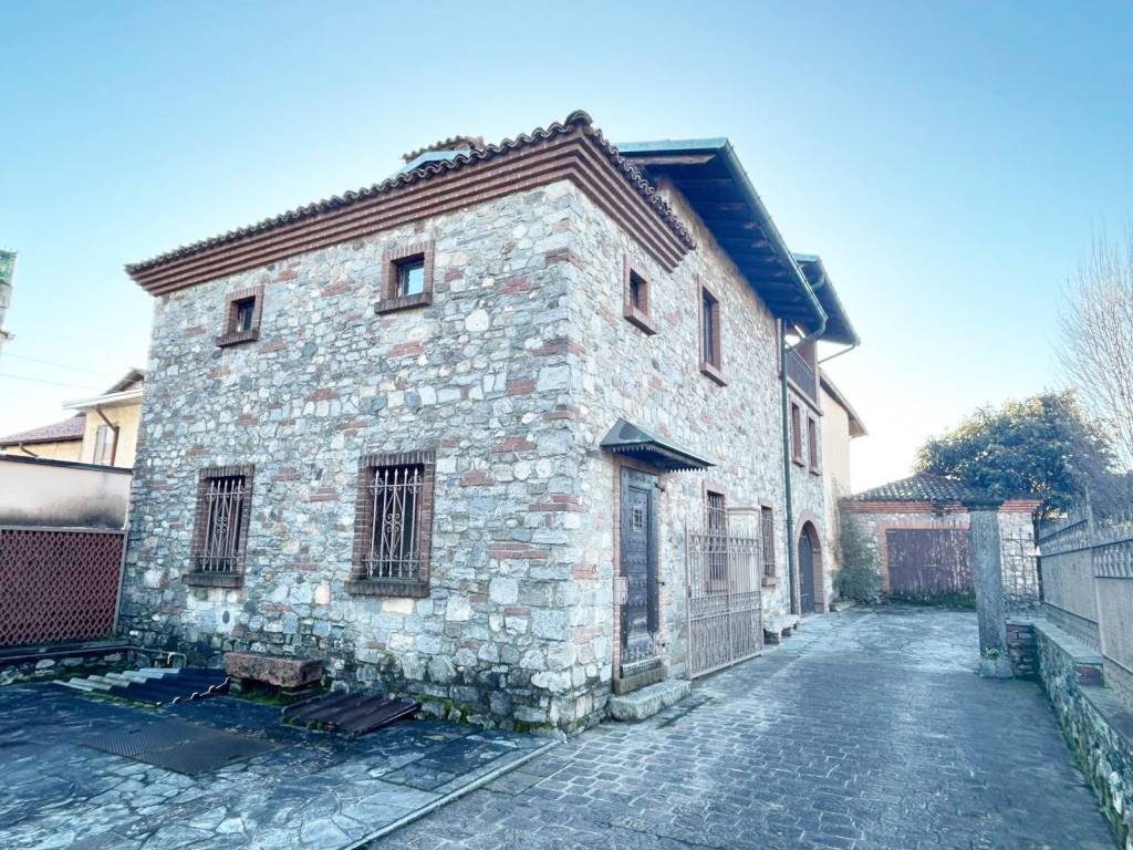 Rustico / casale a Arsago seprio in Via Monici - Foto 4