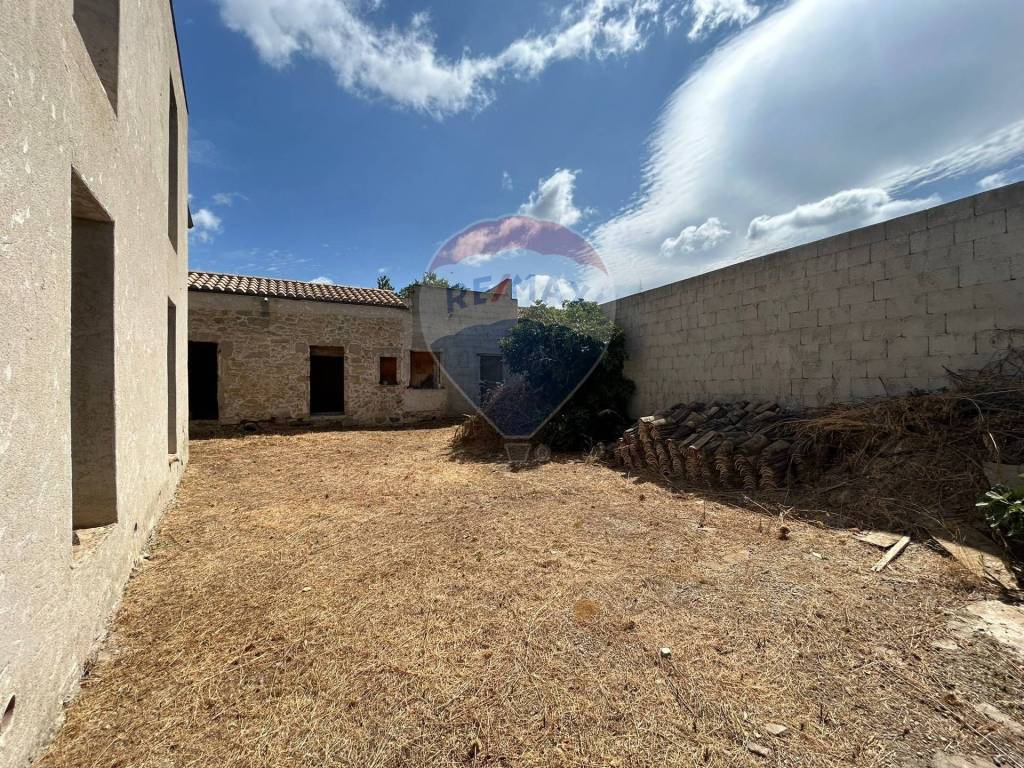 Casa indipendente a Dolianova in Via Mazzini, 56 - Foto 2