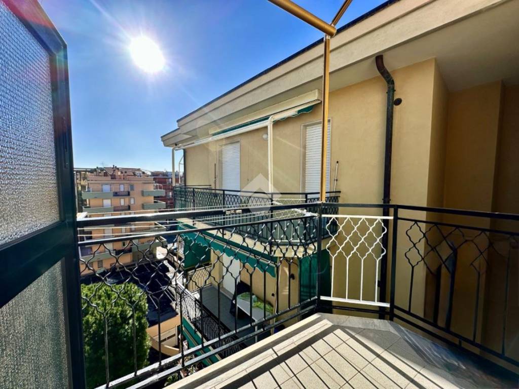 Appartamento a Andora in Via Cristoforo Colombo, 23 - Foto 3
