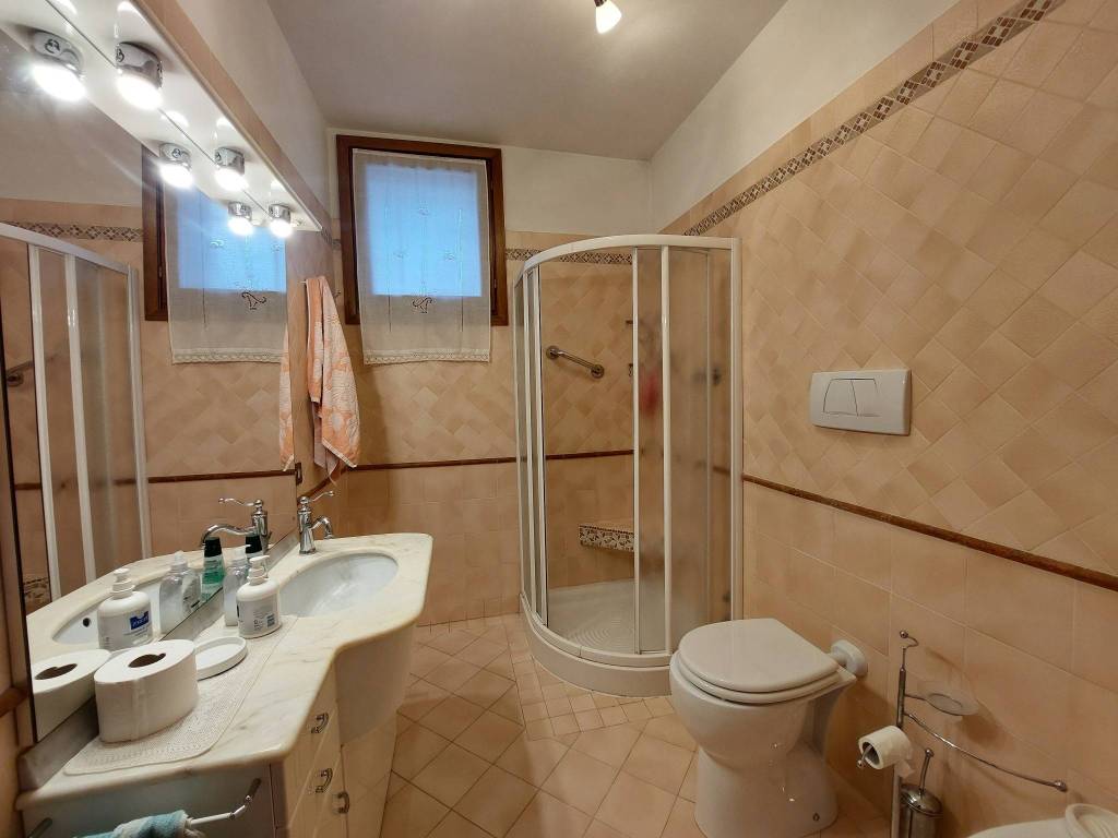 Casa indipendente a Vaiano in Via Val di Bisenzio, 225 - Foto 5
