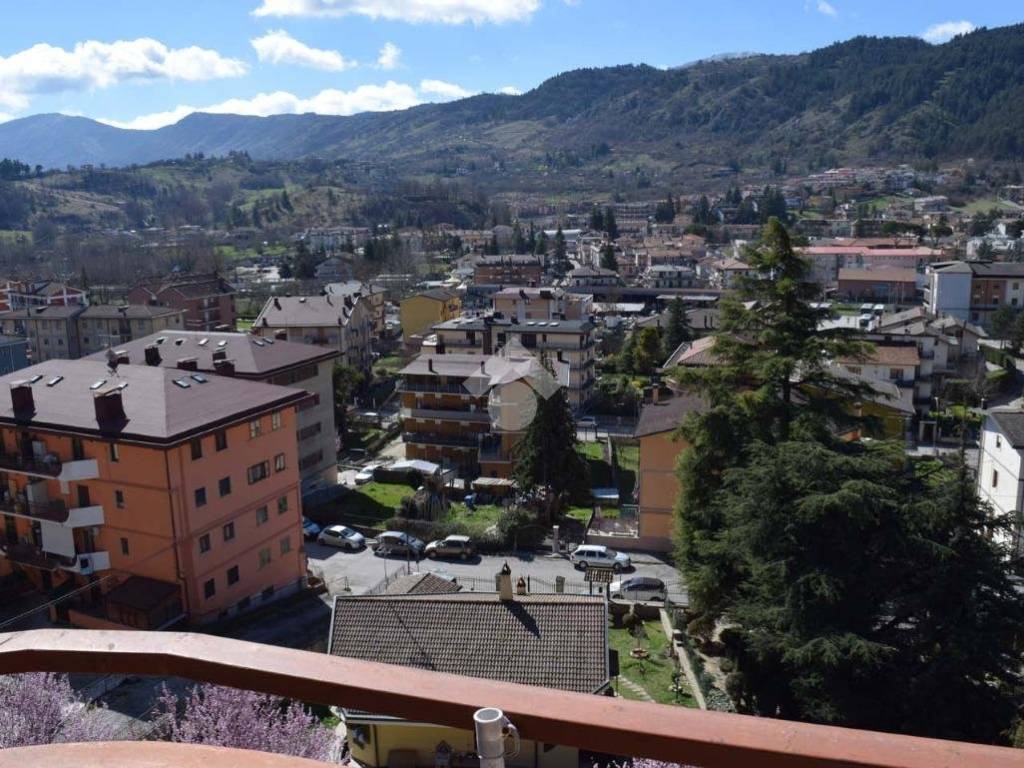 Appartamento a Tagliacozzo in Via dei Gelsi, 41 - Foto 2