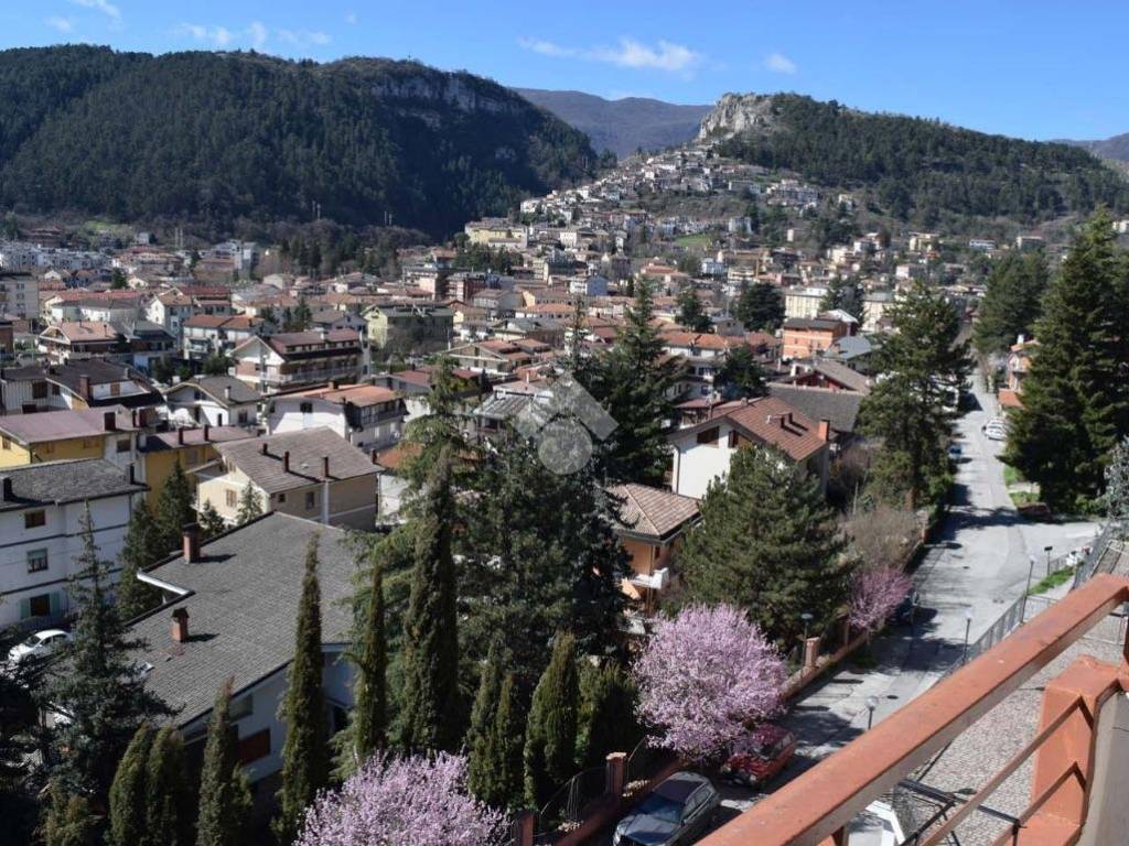 Appartamento a Tagliacozzo in Via dei Gelsi, 41 - Foto 3