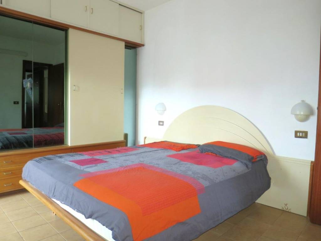 Appartamento a Riccione in Viale Busseto, 11 - Foto 3
