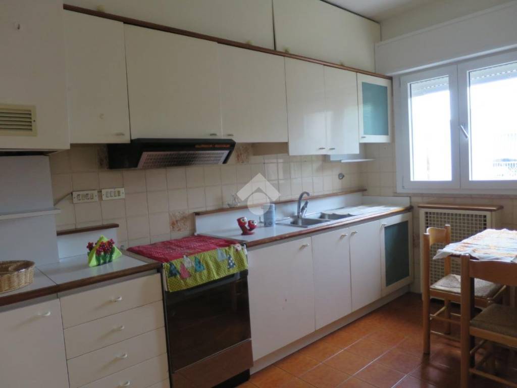 Appartamento a Riccione in Viale Busseto, 11 - Foto 5