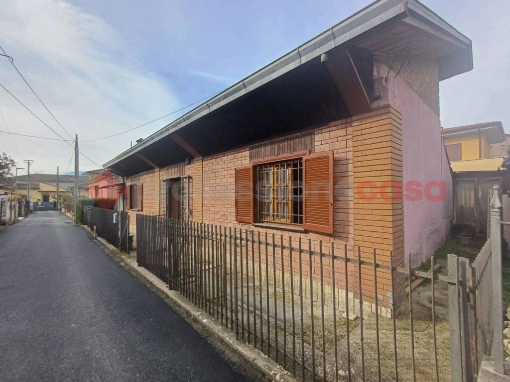 Casa indipendente a Ceprano in VIA SAN SEBASTIANO, 10 - Foto 3