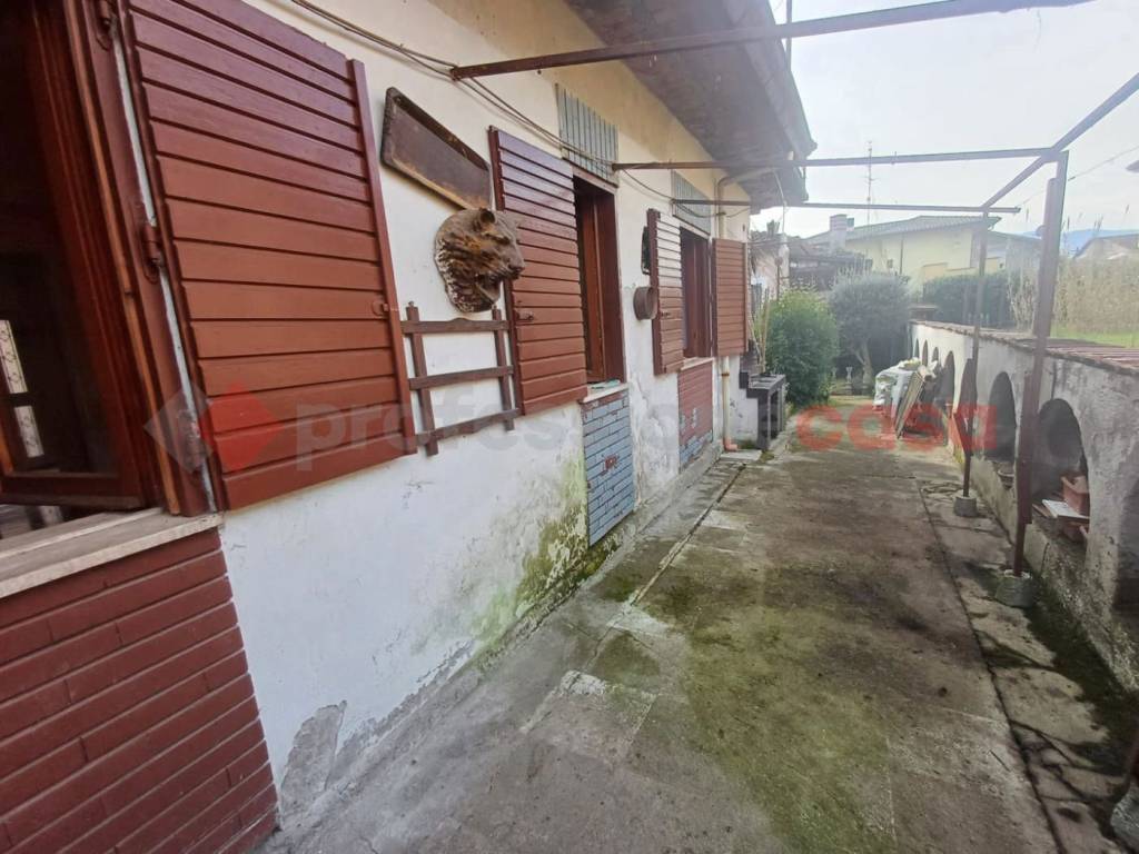 Casa indipendente a Ceprano in VIA SAN SEBASTIANO, 10 - Foto 4