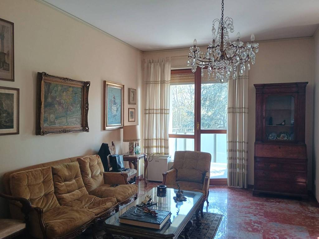 Appartamento a Torino in Corso Francia 296 - Foto 2