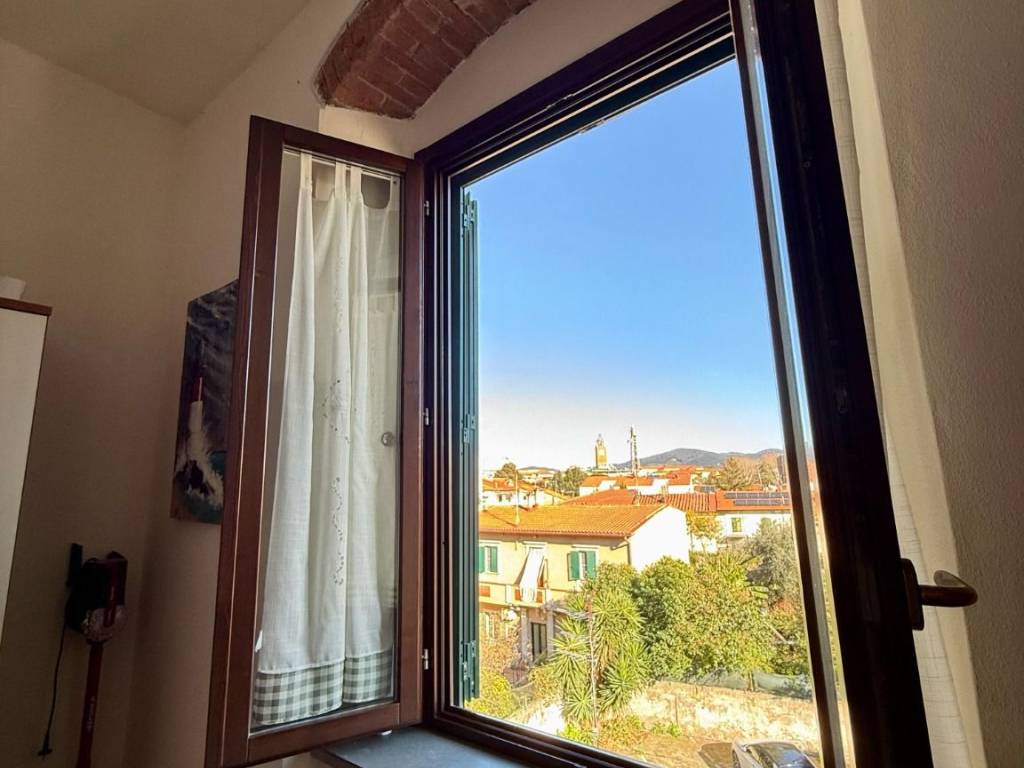 Appartamento a Livorno in Via Pio Alberto del Corona, 20 - Foto 4