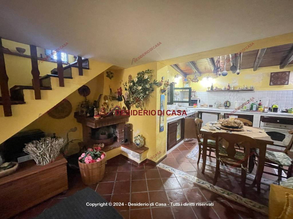 Villa a Campofelice di roccella in Viale Cefalù, 17 - Foto 2