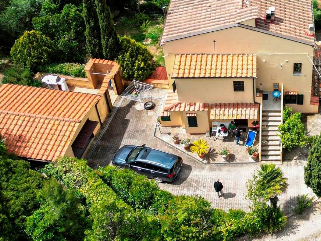 Casa indipendente a Porto azzurro in Via Valdana - Foto 2