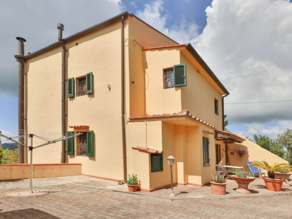 Casa indipendente a Porto azzurro in Via Valdana - Foto 3