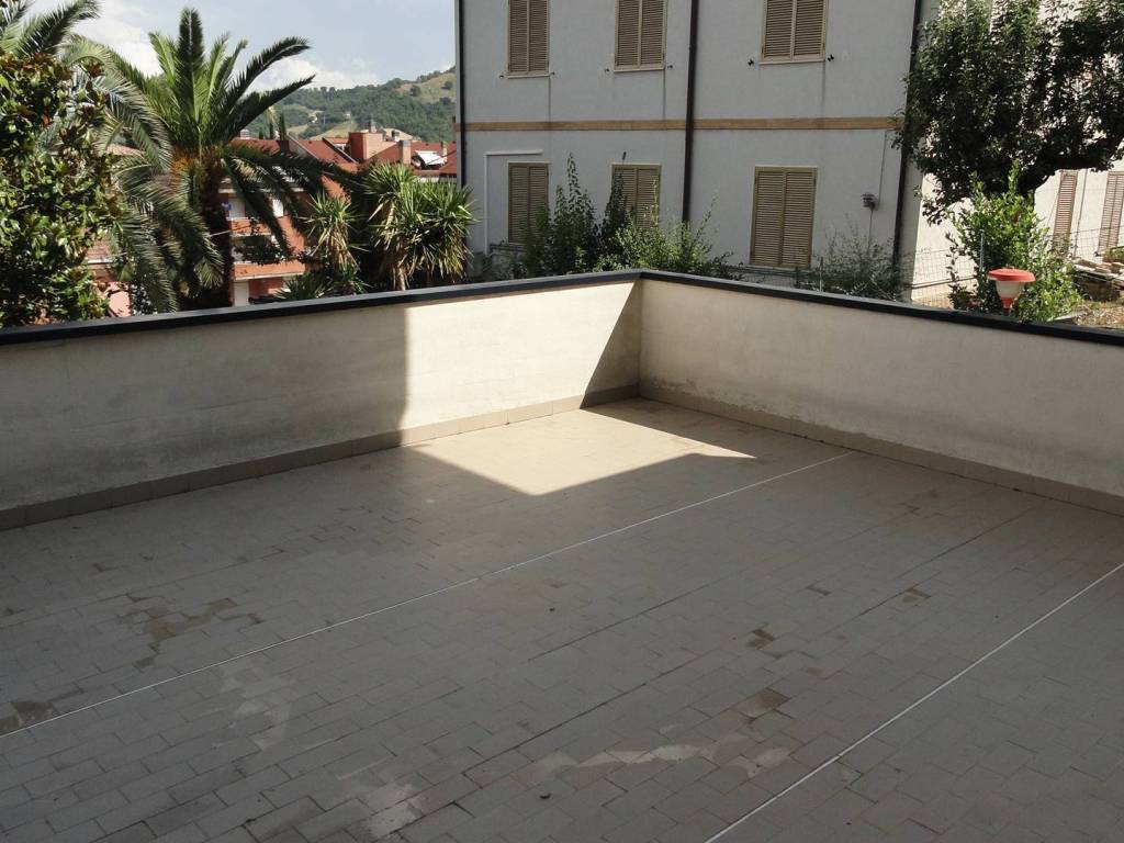 Appartamento a Teramo in Via Rubini, 1 - Foto 3