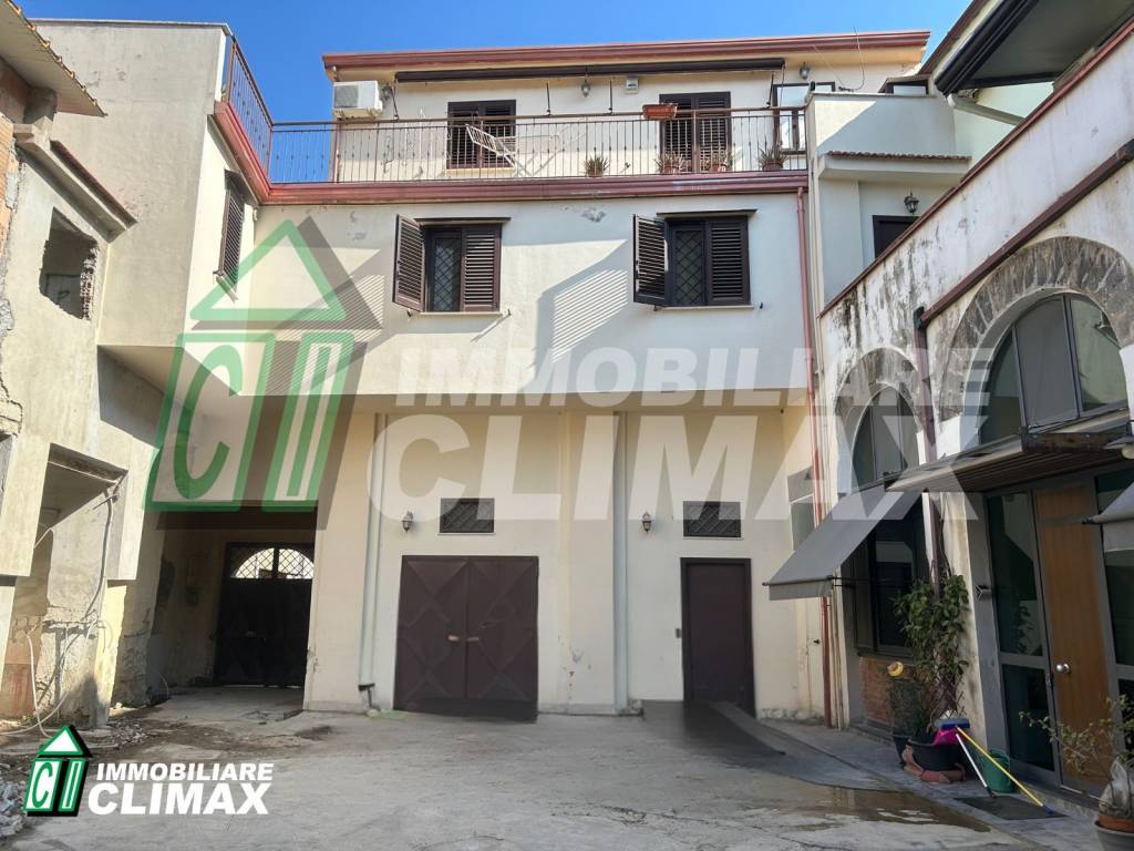 Casa indipendente a Caserta in Via Ponticelli, 1 - Foto 2