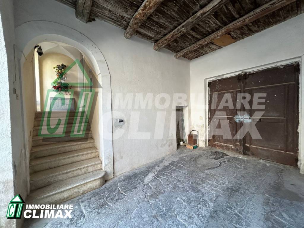 Casa indipendente a Caserta in Via Ponticelli, 1 - Foto 3