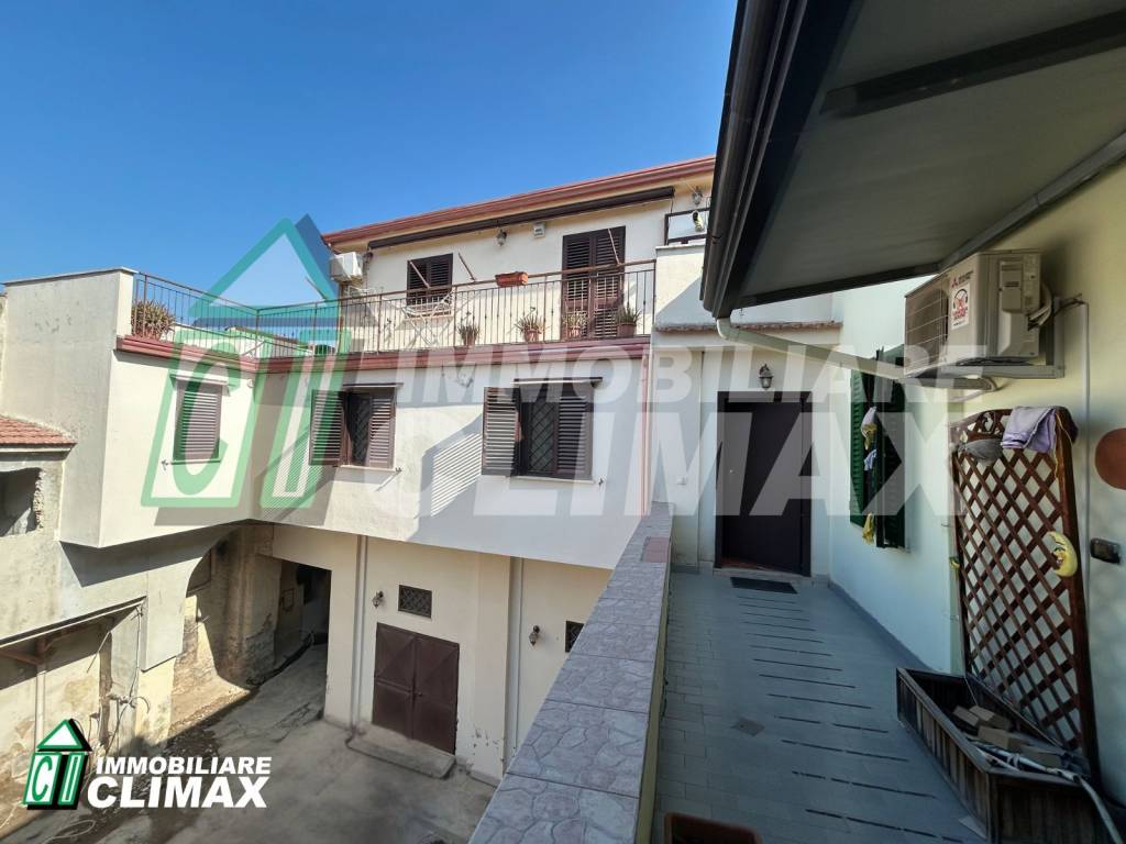 Casa indipendente a Caserta in Via Ponticelli, 1 - Foto 5