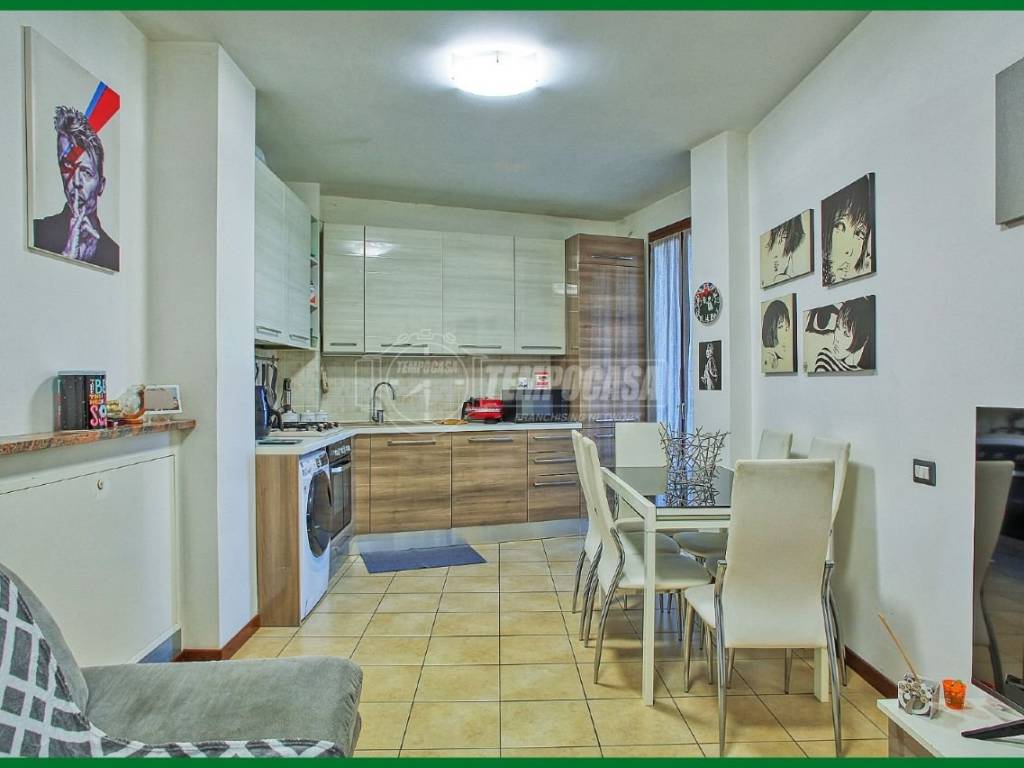 Appartamento a Arcisate in Via Giacomo Matteotti - Foto 3