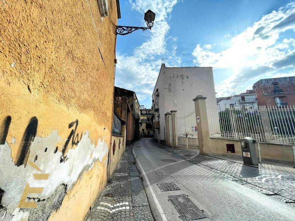Box / garage a Portici in VIA AMORETTI - Foto 5