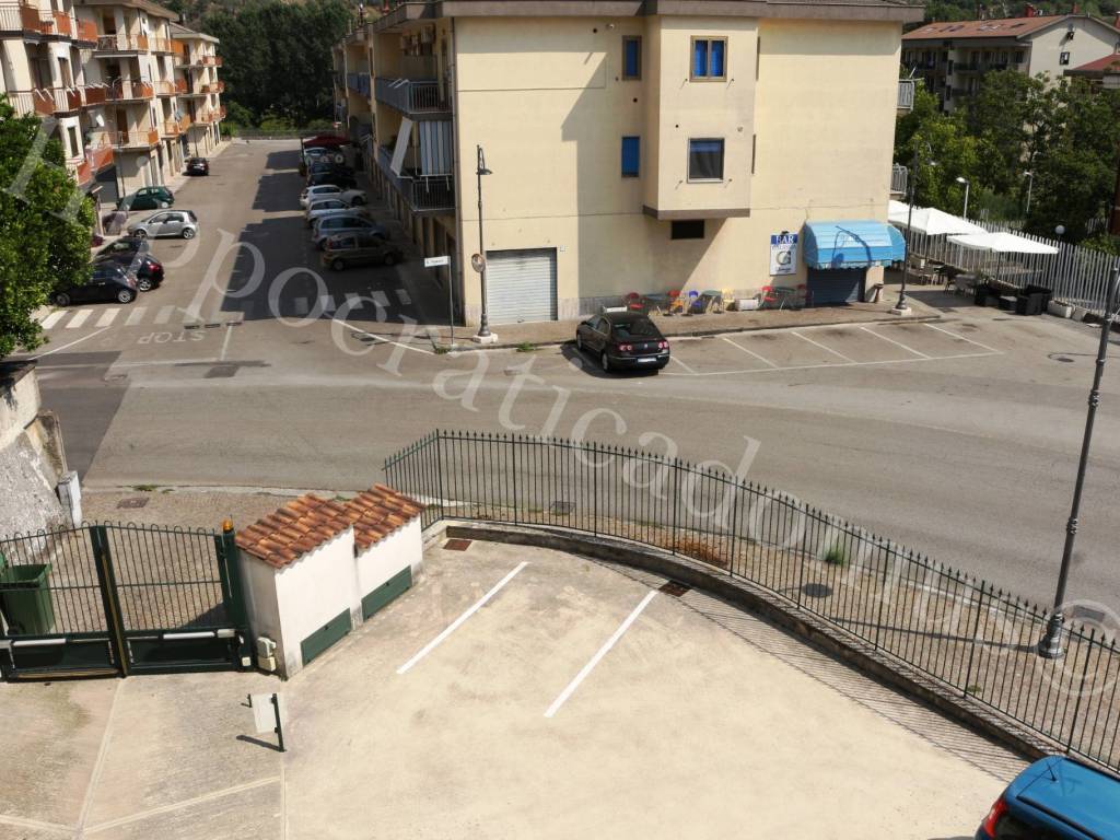 Box / garage a Giffoni valle piana in Via Sandro Pertini, 4 - Foto 4