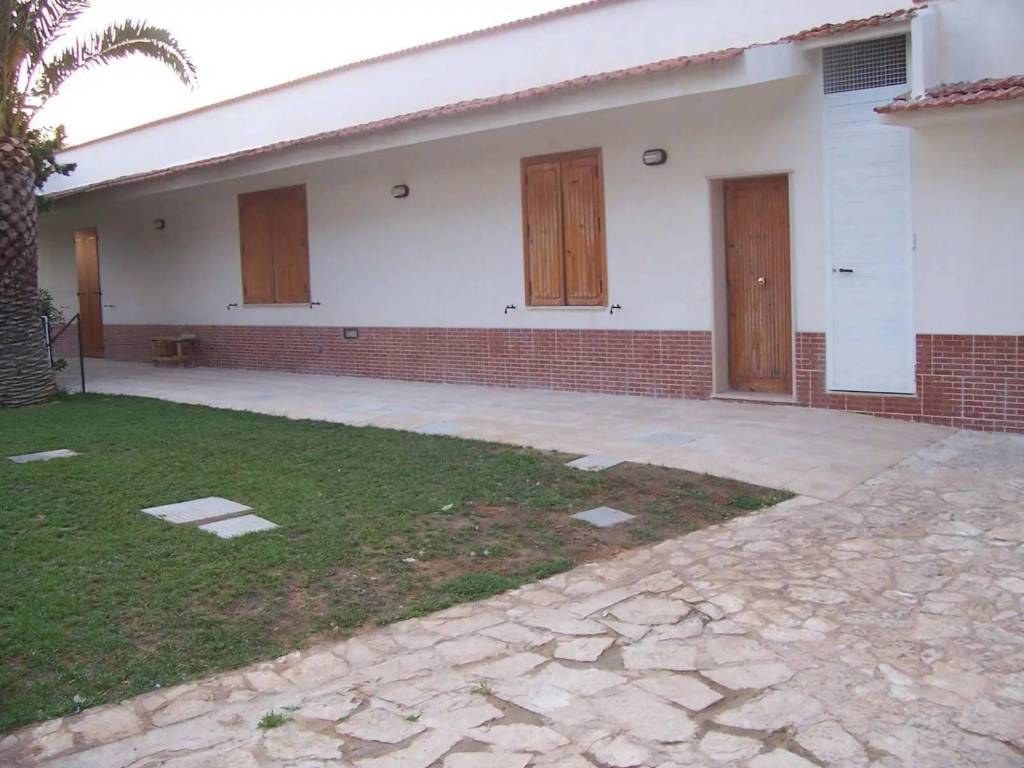 Villetta a schiera a Vittoria in Strada Circonvallazione - Foto 4