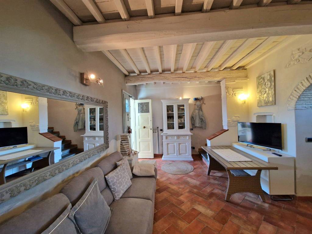 Casa indipendente a Pistoia in Via del Pozzo San Sebastiano, 37 - Foto 2