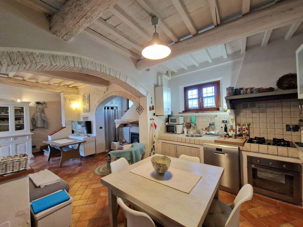 Casa indipendente a Pistoia in Via del Pozzo San Sebastiano, 37 - Foto 4
