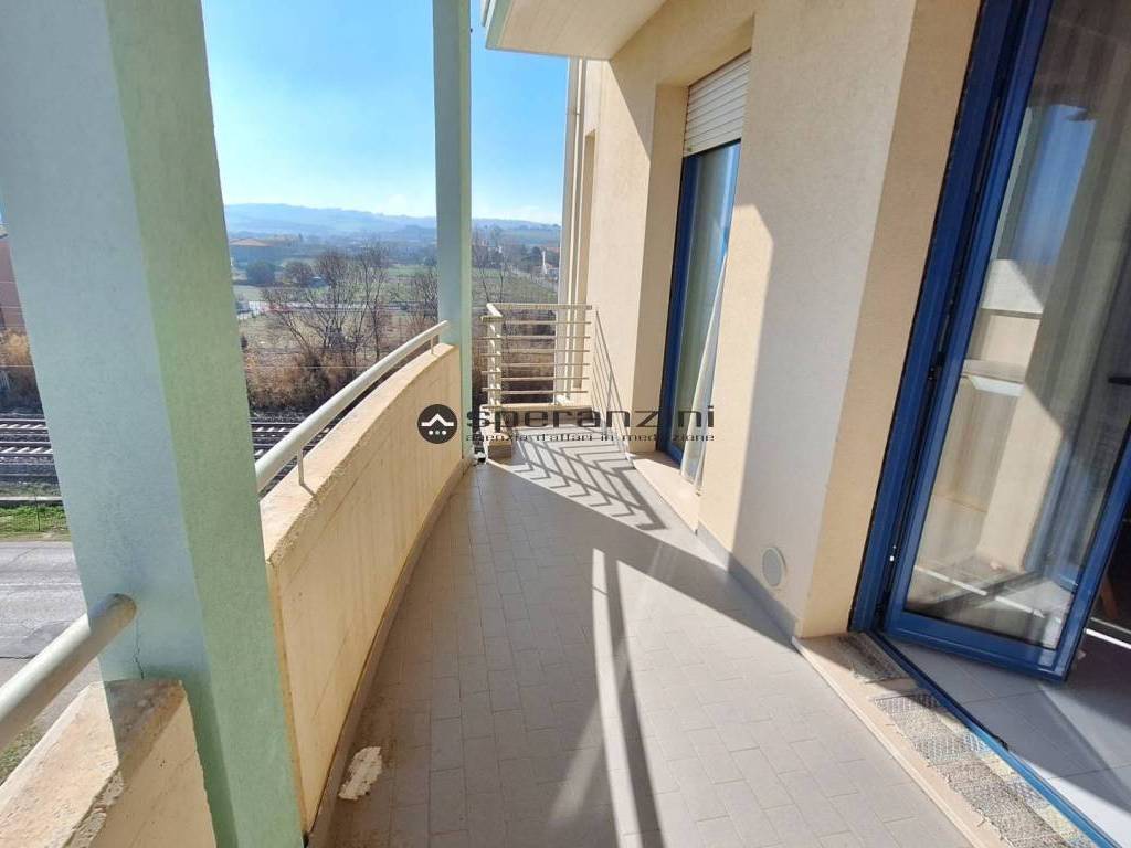 Appartamento a Fano in Via Cappellini , - Foto 3