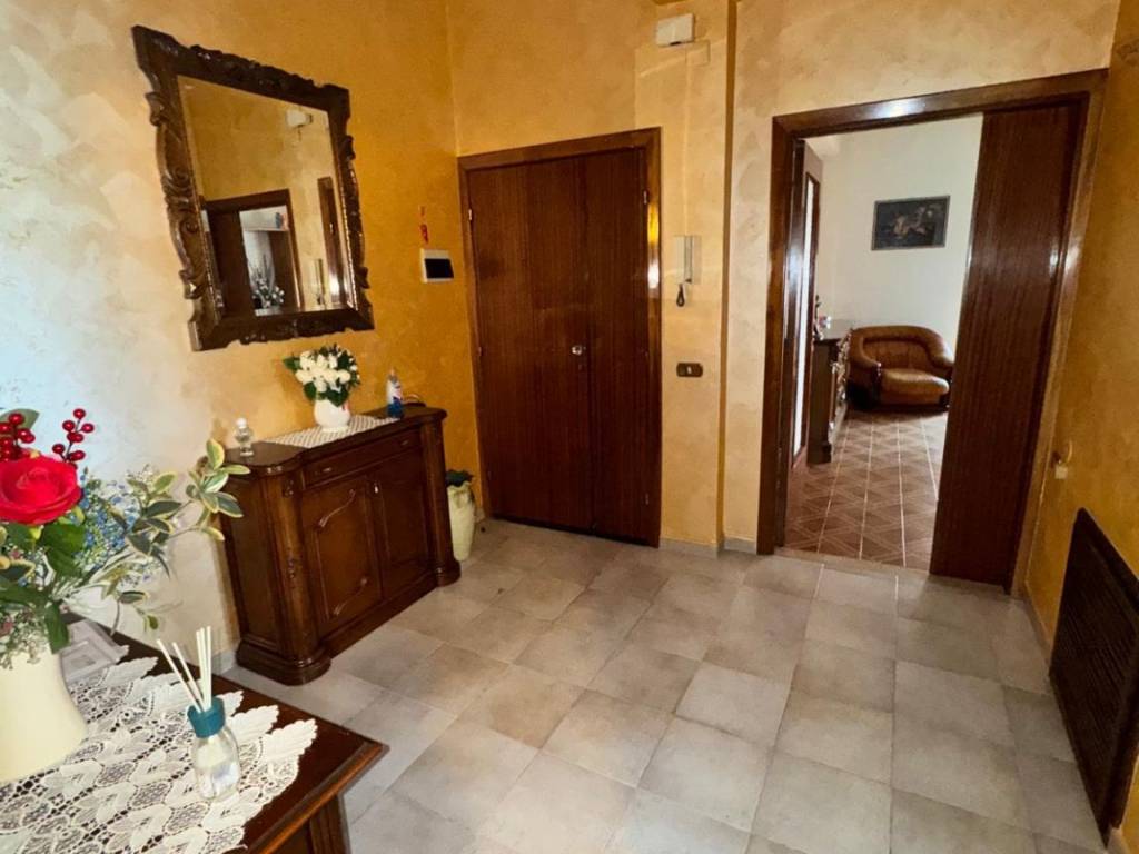 Appartamento a Avezzano in Via Puglie - Foto 2