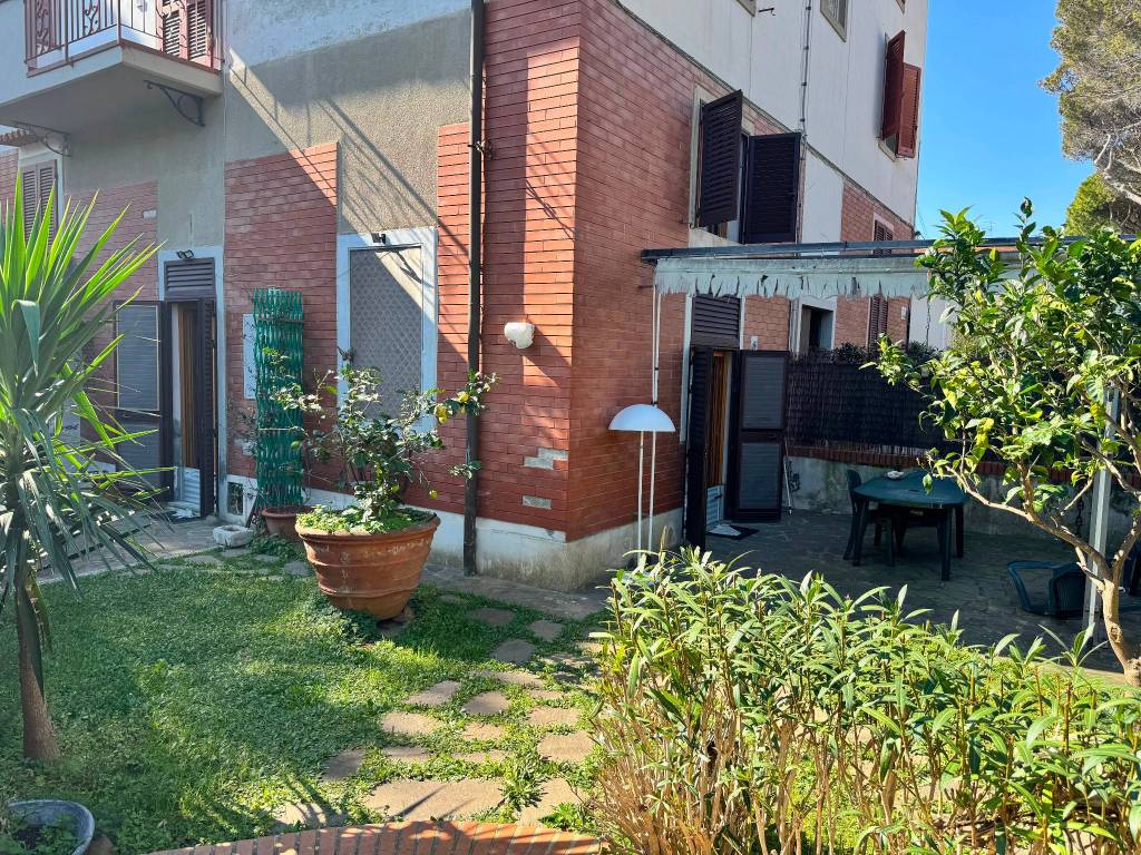 Appartamento a Rosignano marittimo in Via Telemaco Signorini - Foto 2