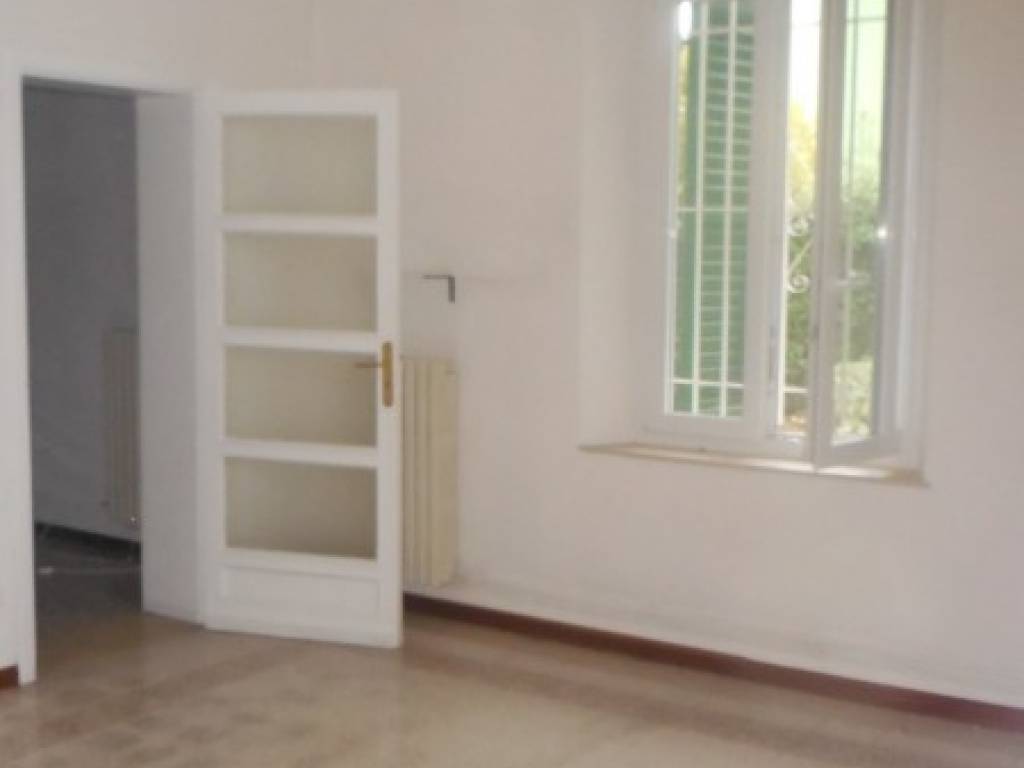 Villa a Jesi in Via Giuseppe Radiciotti, 10 - Foto 4
