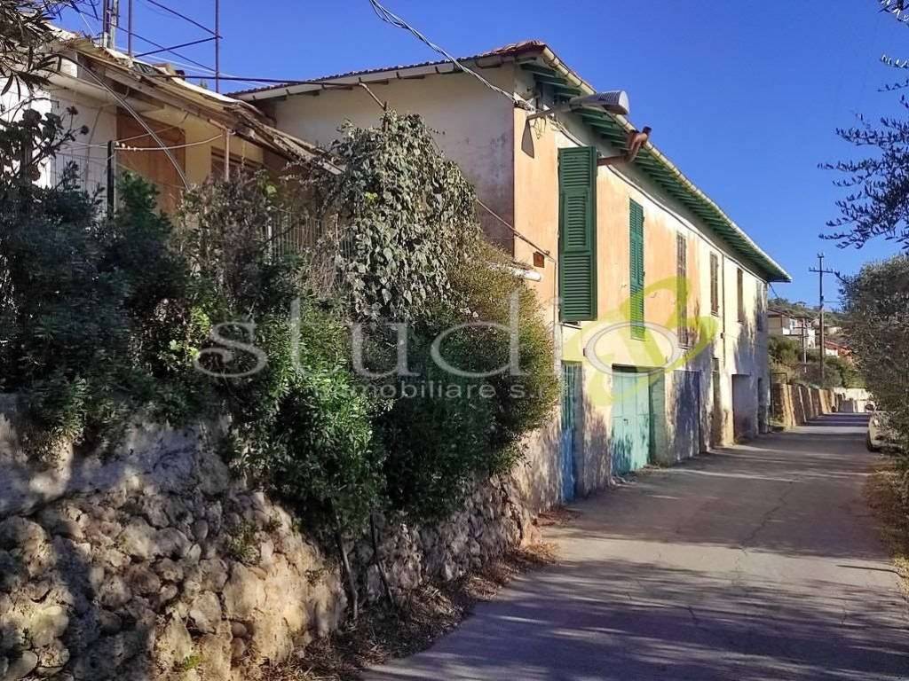 Casa indipendente a Ventimiglia in Via Alle Ville, snc - Foto 2